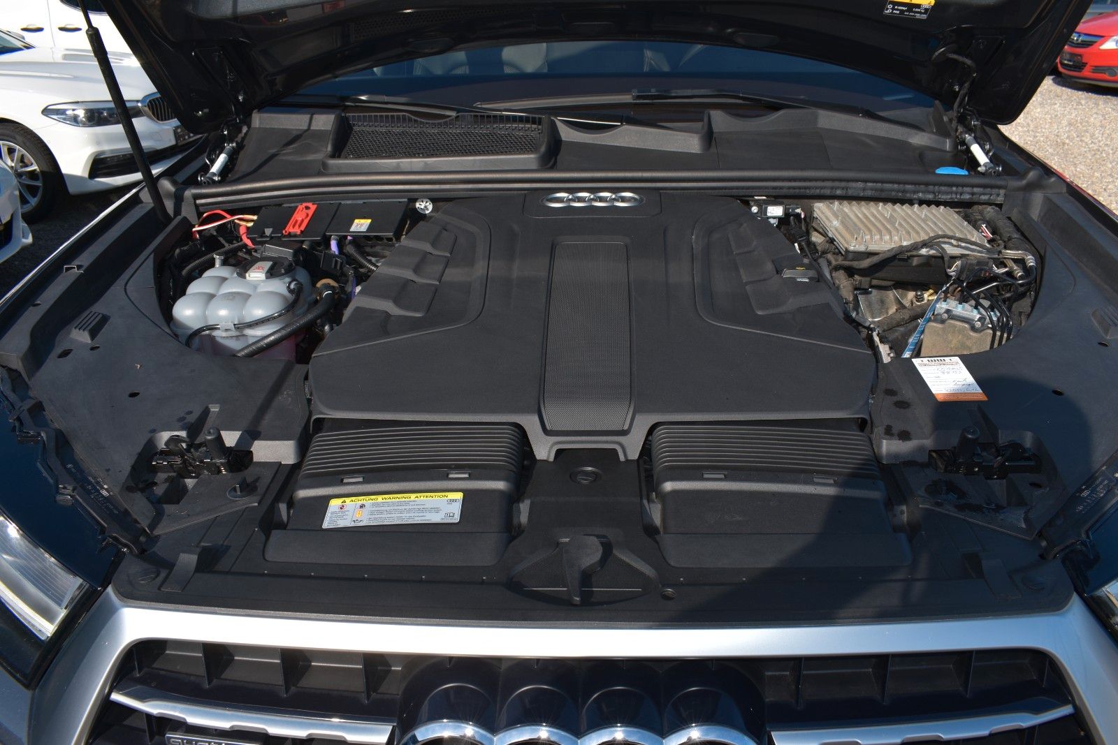 Fahrzeugabbildung Audi Q7 50 TDI quattro S Line/PANO/Night/7 Sitz/B&O