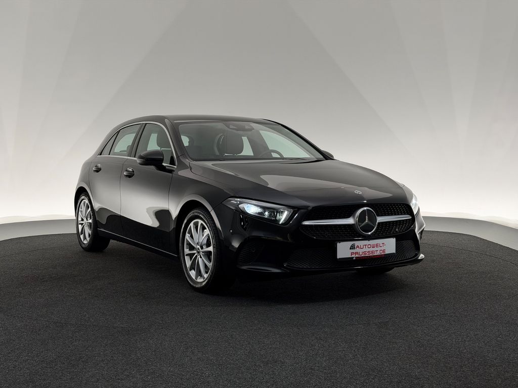 Image of Mercedes-Benz A 220