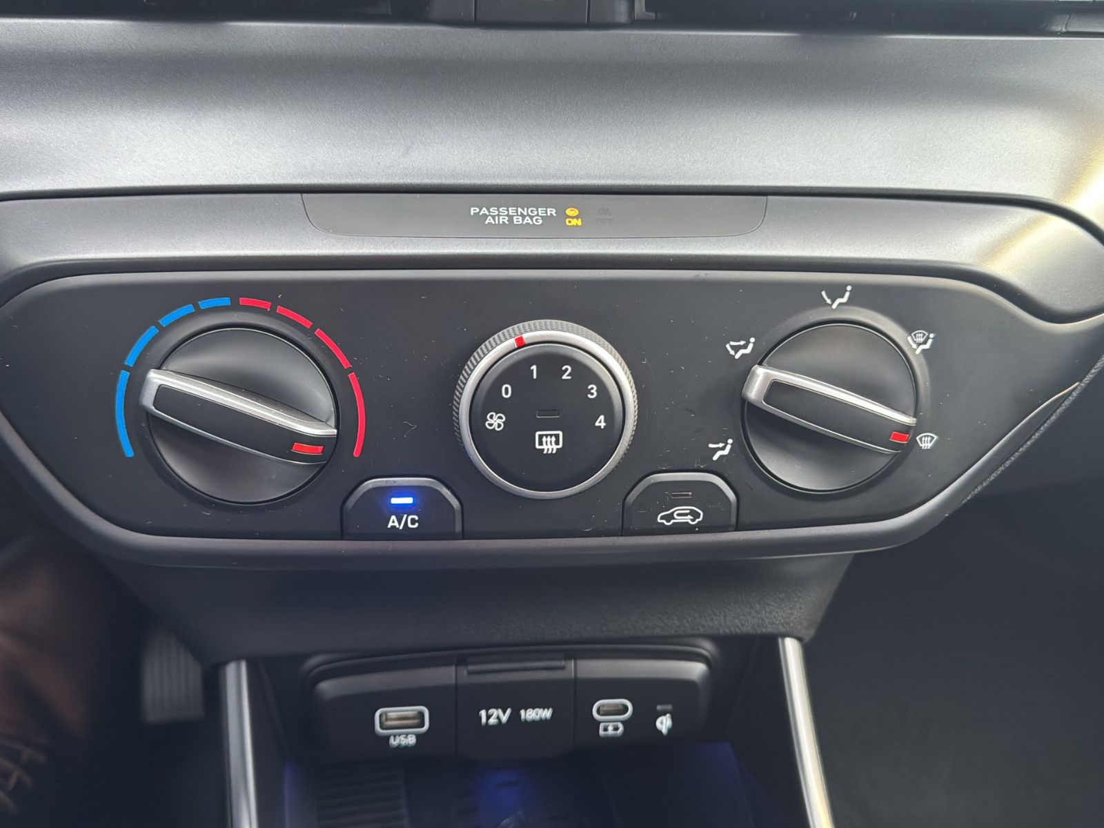 Hyundai i20 - Bild 12