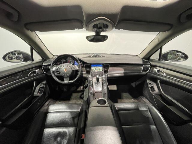 PORSCHE PANAMERA 4S  SPORT CHRONO PANO NAVI 20'' 400 ch 4X4 BVA - HAYON ÉLECTRIQUE - PACK SPORT - TOIT OUVRANT