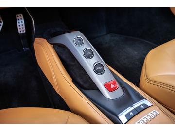 2015 Ferrari 488 GTB 缩略图 23