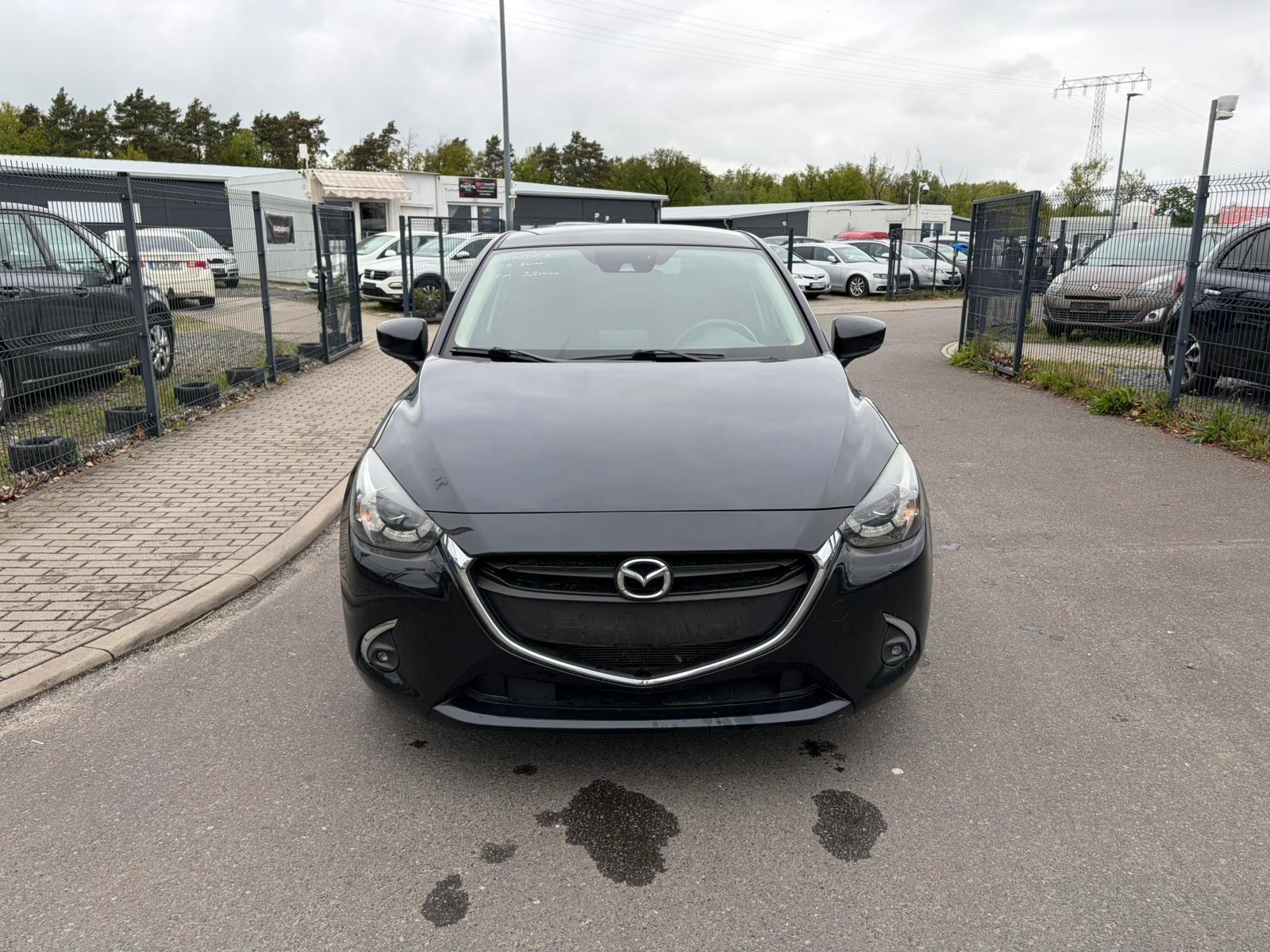 Mazda 2 Lim. Center-Line
