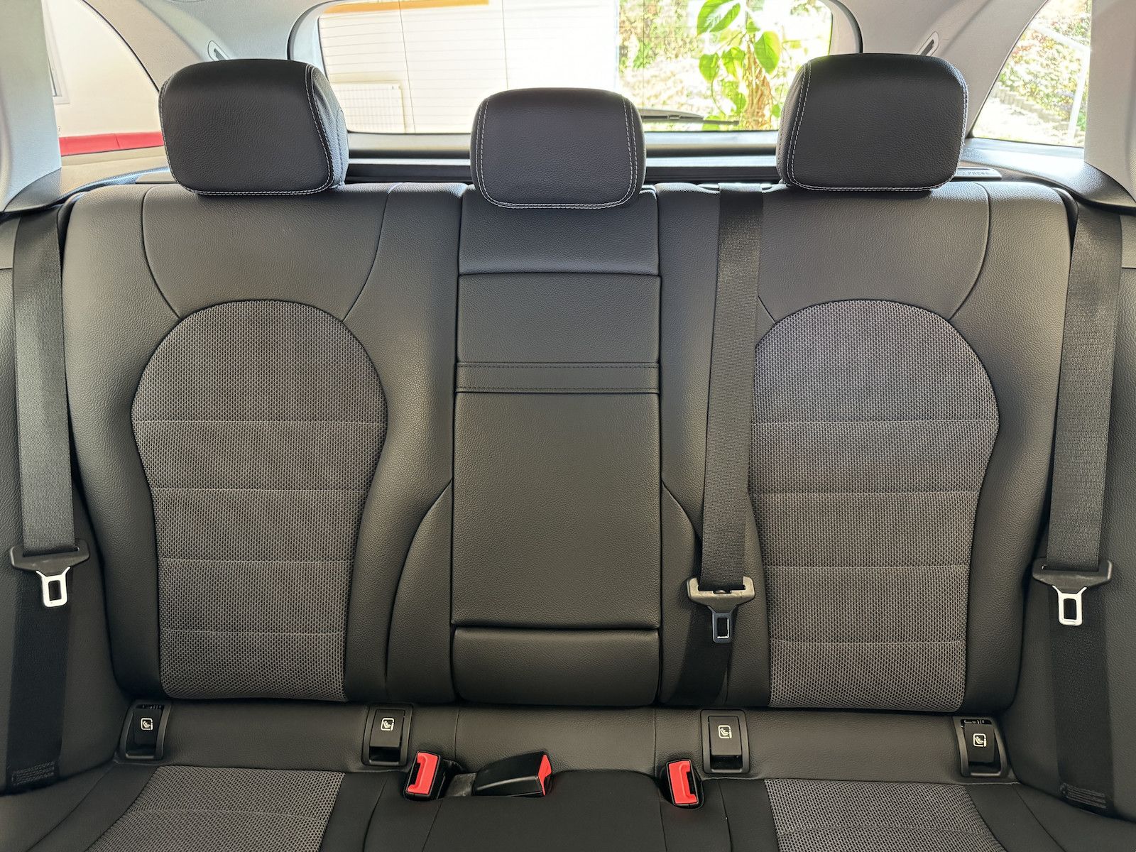 Fahrzeugabbildung Mercedes-Benz C 200 T Aut Avantgarde/1.Hd/Navi/LED/Cam/DAB/VZE