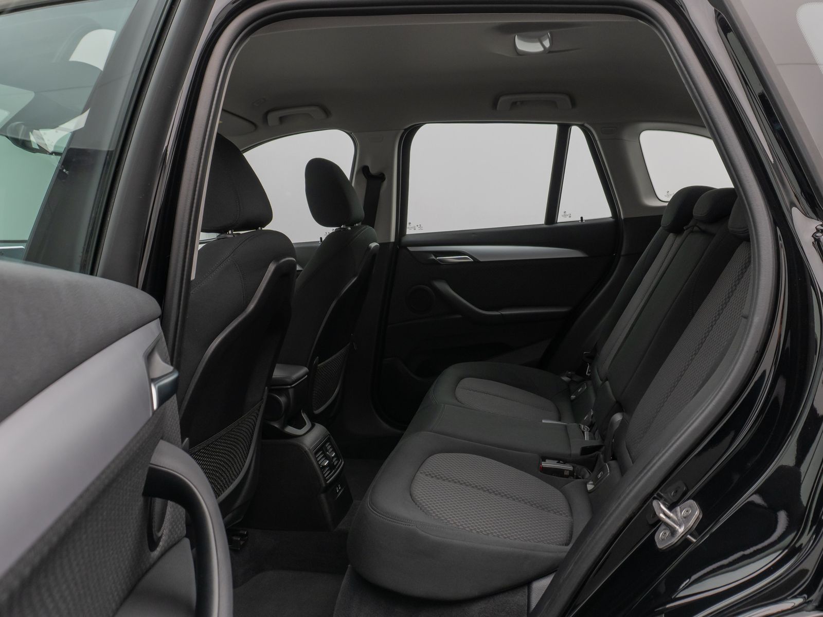 Fahrzeugabbildung BMW X1 xD25e Parkassist DAB LED Geschwindigkeitsreg