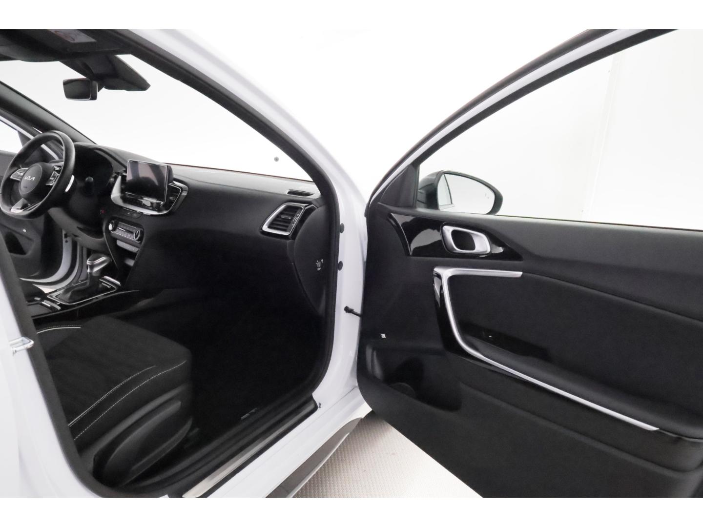 Kia ProCeed 1.5T-GDI Aut.GT-Line+LED+VIRTUAL+KAMERA