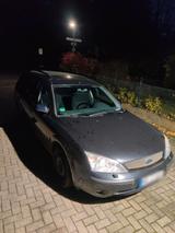 Ford mondeo 2002 2.0 benzin - Ford Mondeo aus 2002: Kombi