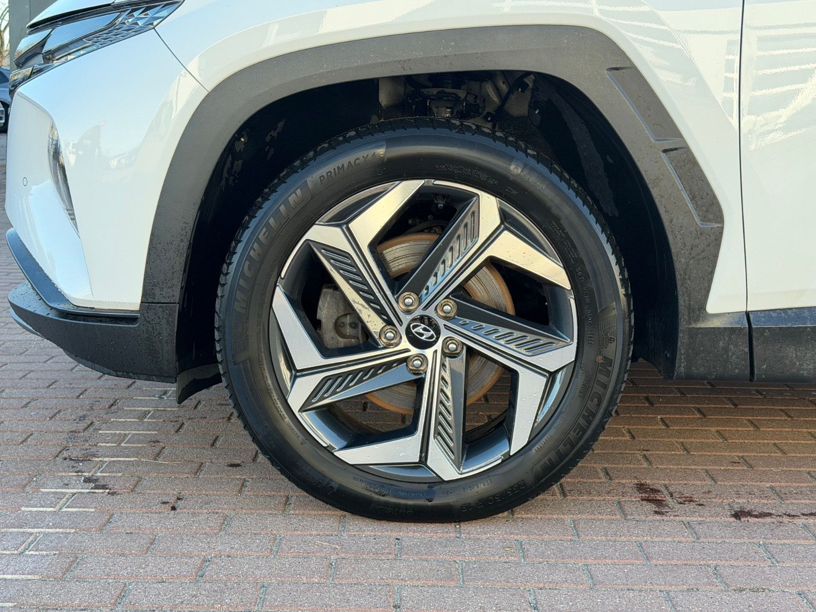 Fahrzeugabbildung Hyundai TUCSON 1.6 T-GDI PHEV *Navi*ACC*LED*RFKamera*