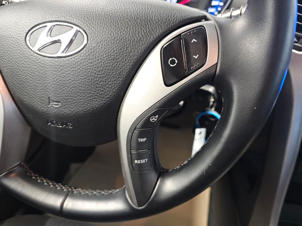 Hyundai i30 1.Hand,PDC,Klimaautomatik,Winterräder