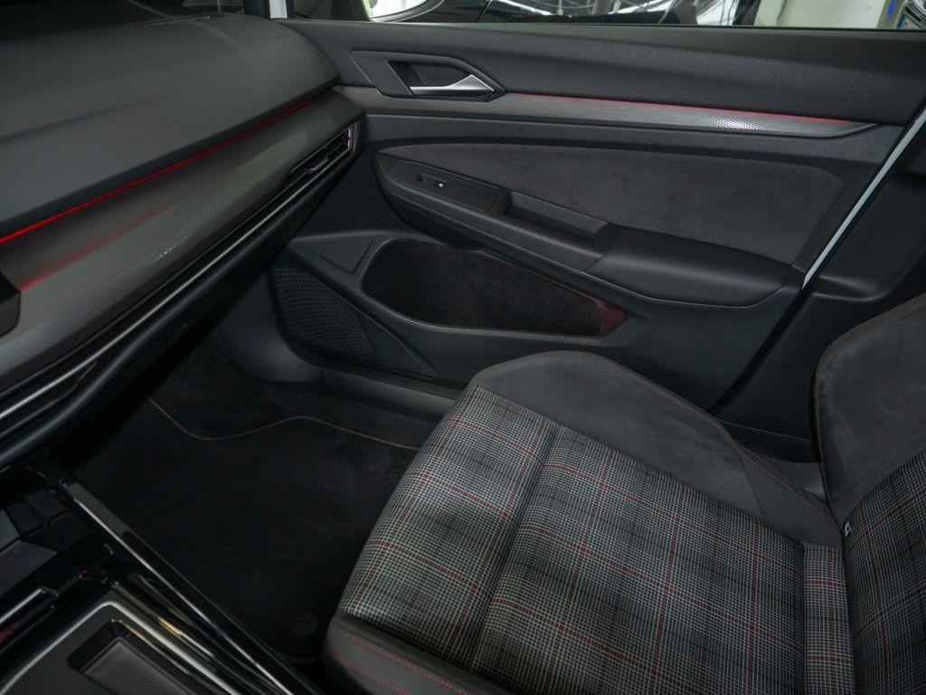 Volkswagen Golf VIII GTI 2.0 TSI Kamera LED APP Sitzhzg, миниатюра 13
