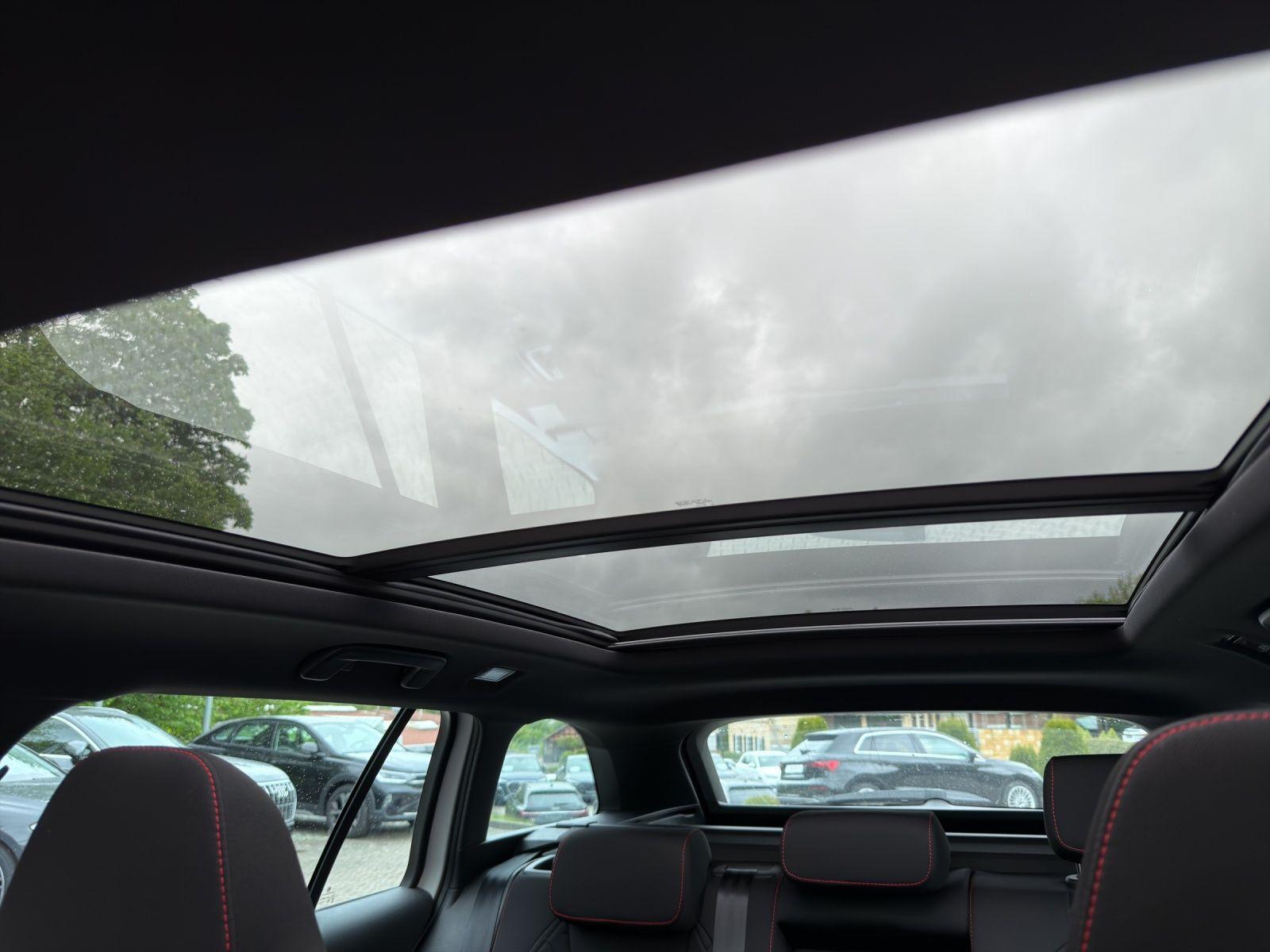 Skoda Octavia Combi RS 2.0 TDI LED*Navi*AHK*Panorama