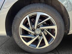 Volkswagen Golf VII Sportsvan 1.2 TSI BMT Sound