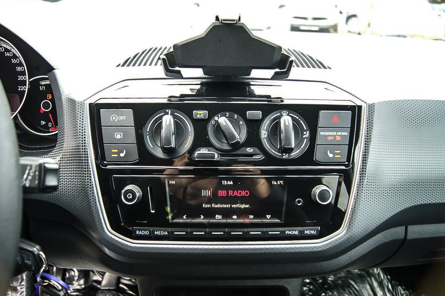 Fahrzeugabbildung Volkswagen up! 1.0 JOIN KLIMA SITZHEIZUNG BLUETOOTH 5-TÜRIG