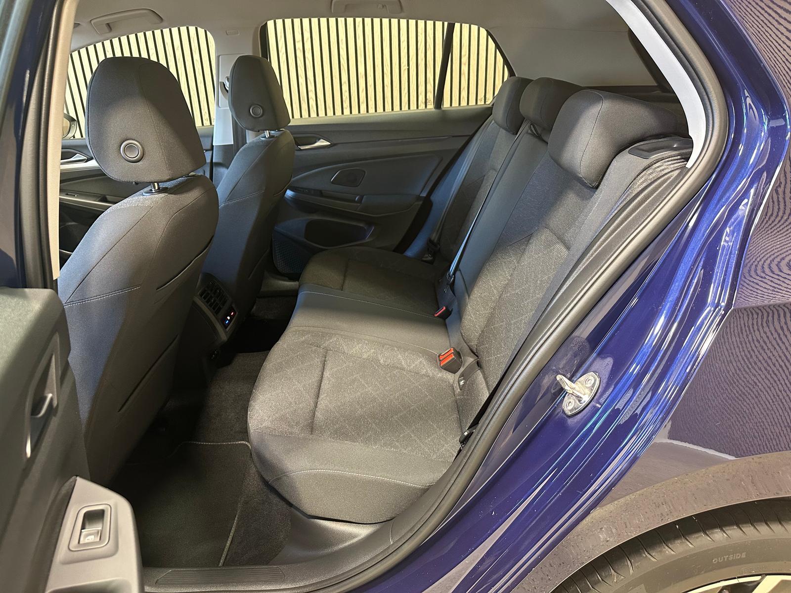 Volkswagen Golf 2.0 TDI Life Navi H&K ALU17Z ACC SHZ, миниатюра 21