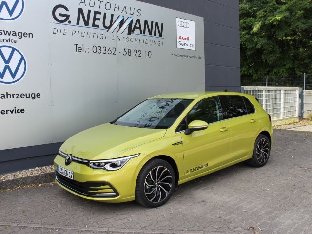 Golf VIII 1.5 eTSI Style DSG KLIMA/LED/NAVI/ALU