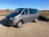 Volkswagen T5 Caravelle - Volkswagen T5 Caravelle mit Diesel-Antrieb: Kleinbus