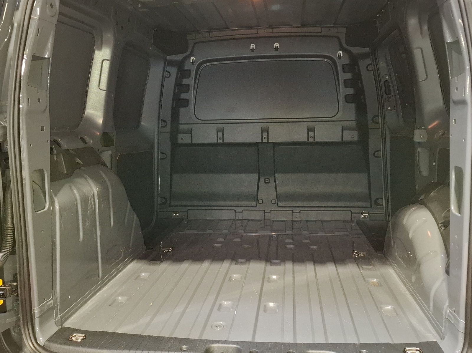 Fahrzeugabbildung Volkswagen Caddy TDI Kasten KLIMA PDC GRA VORB. AHK