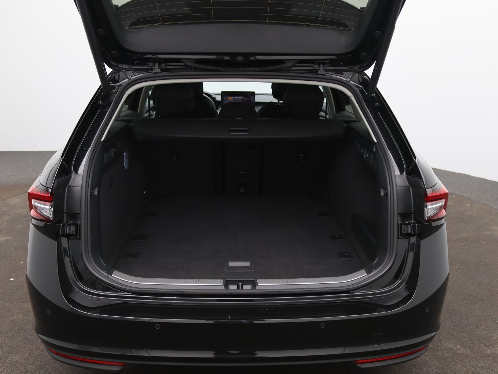 Skoda Superb - Bild 8