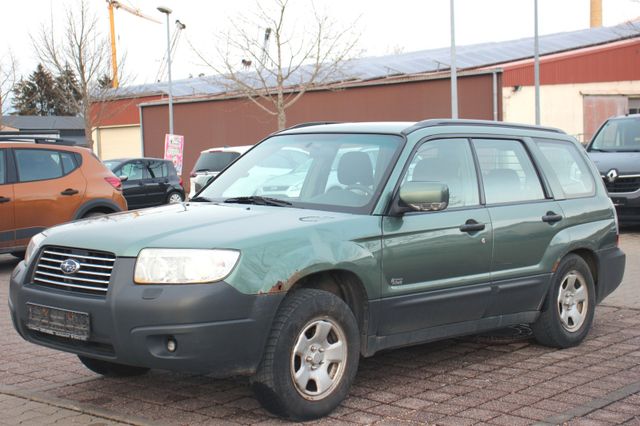 Subaru Forester 2.0i # Allrad # AHK # Diverse Mängel