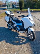 Honda Integra NC 700 D Motorroller  - HONDA ROLLER INTEGRA
