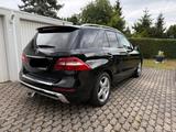 Mercedes-Benz ML 250 BlueTEC 4MATIC - - Mercedes-Benz ML 250 aus 2015