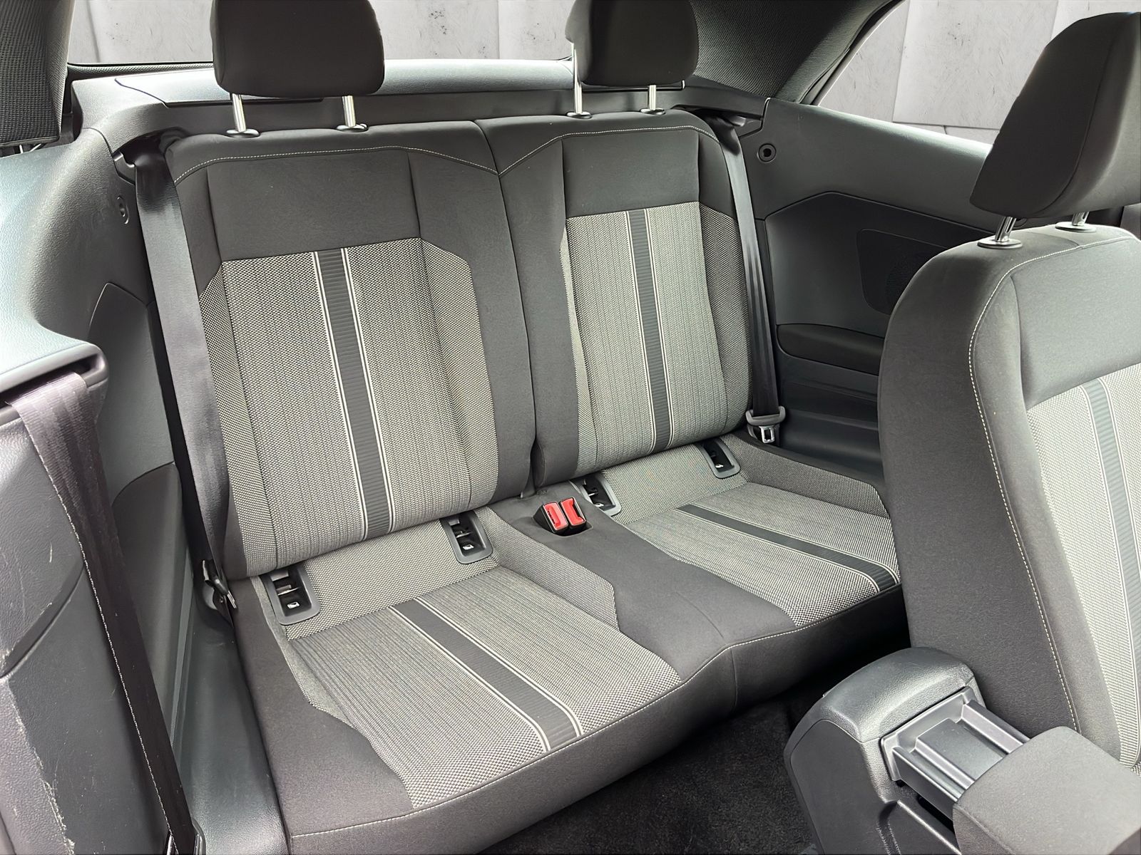 Fahrzeugabbildung Volkswagen T-Roc 1.0 TSI*Cabrio*Navi*PDC*SHZ*