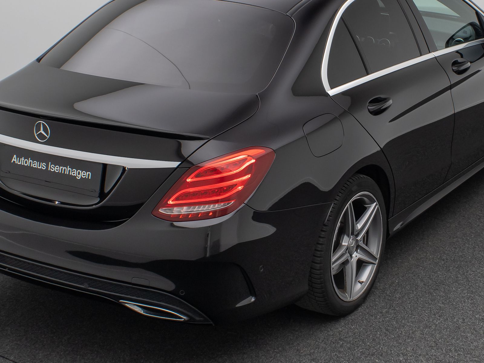 Fahrzeugabbildung Mercedes-Benz C 220 BlueTec/d AMG Line Kamera AHK HUD Sport LM