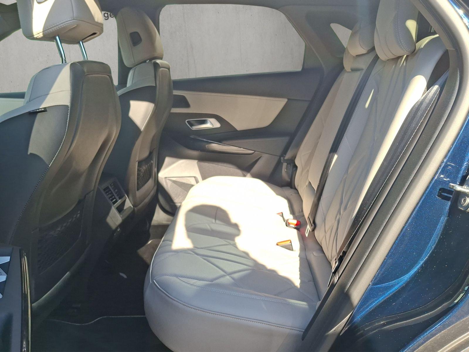 DS Automobiles DS7 Esprit de Voyage S&S BlueHDi 130 EAT8