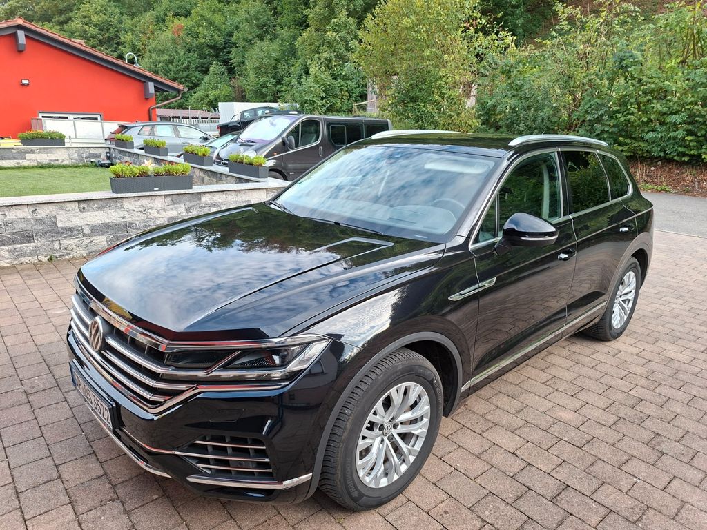 Image of Volkswagen Touareg