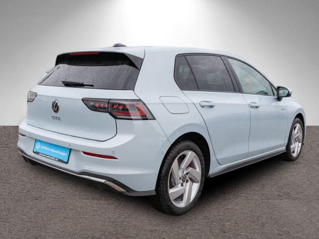 Volkswagen Golf - Bild 3