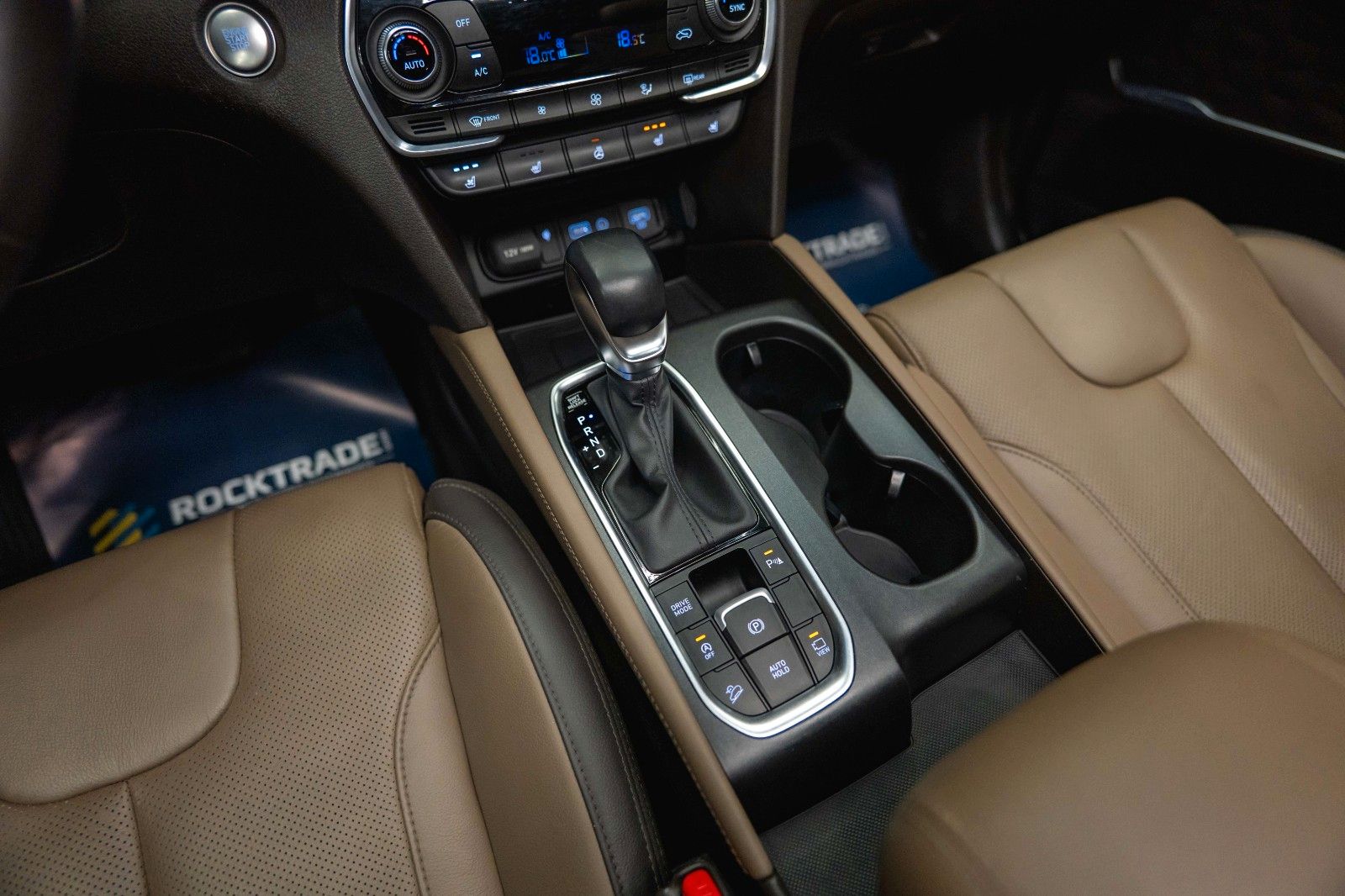 Fahrzeugabbildung Hyundai SANTA FE Premium 4WD 8G *Pano*360*LED*ACC*HUD*