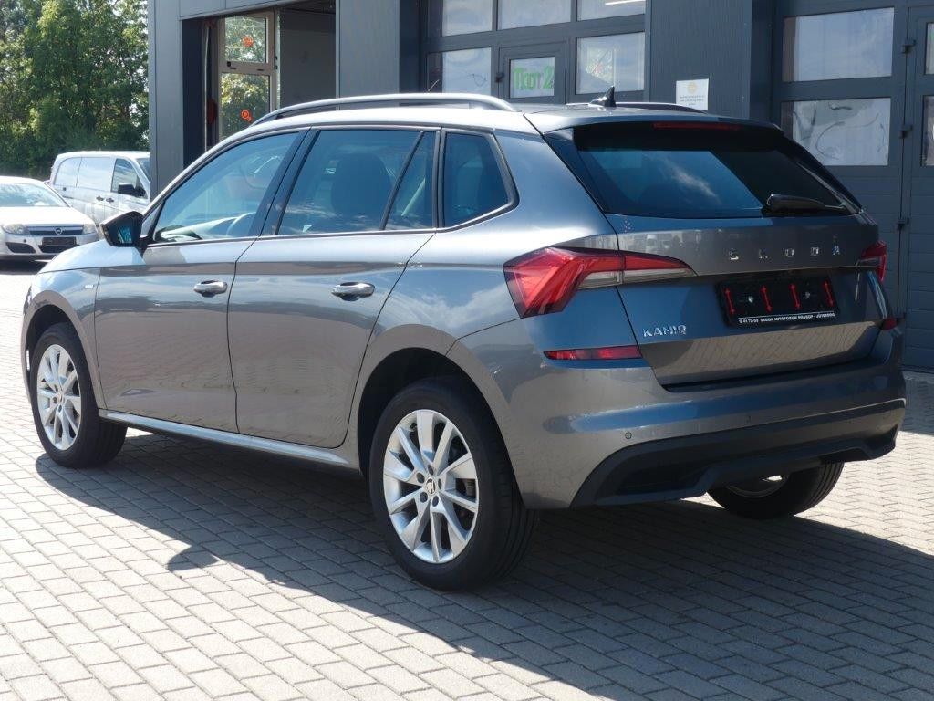 Fahrzeugabbildung SKODA Kamiq 1.0l TSI DSG TOUR *LED*NAVI*FSH*PDC*