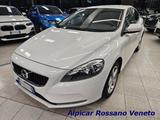 Volvo VOLVO V40 D2 momentum - Volvo V40 Limousine Momentum mit Diesel-Antrieb