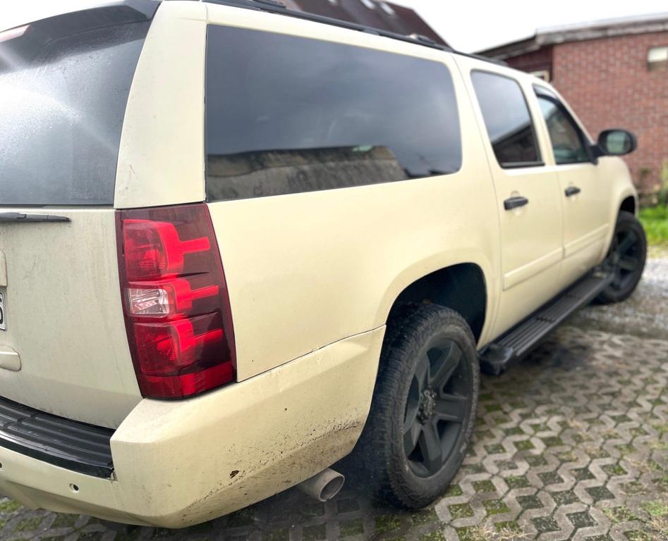 Chevrolet Suburban