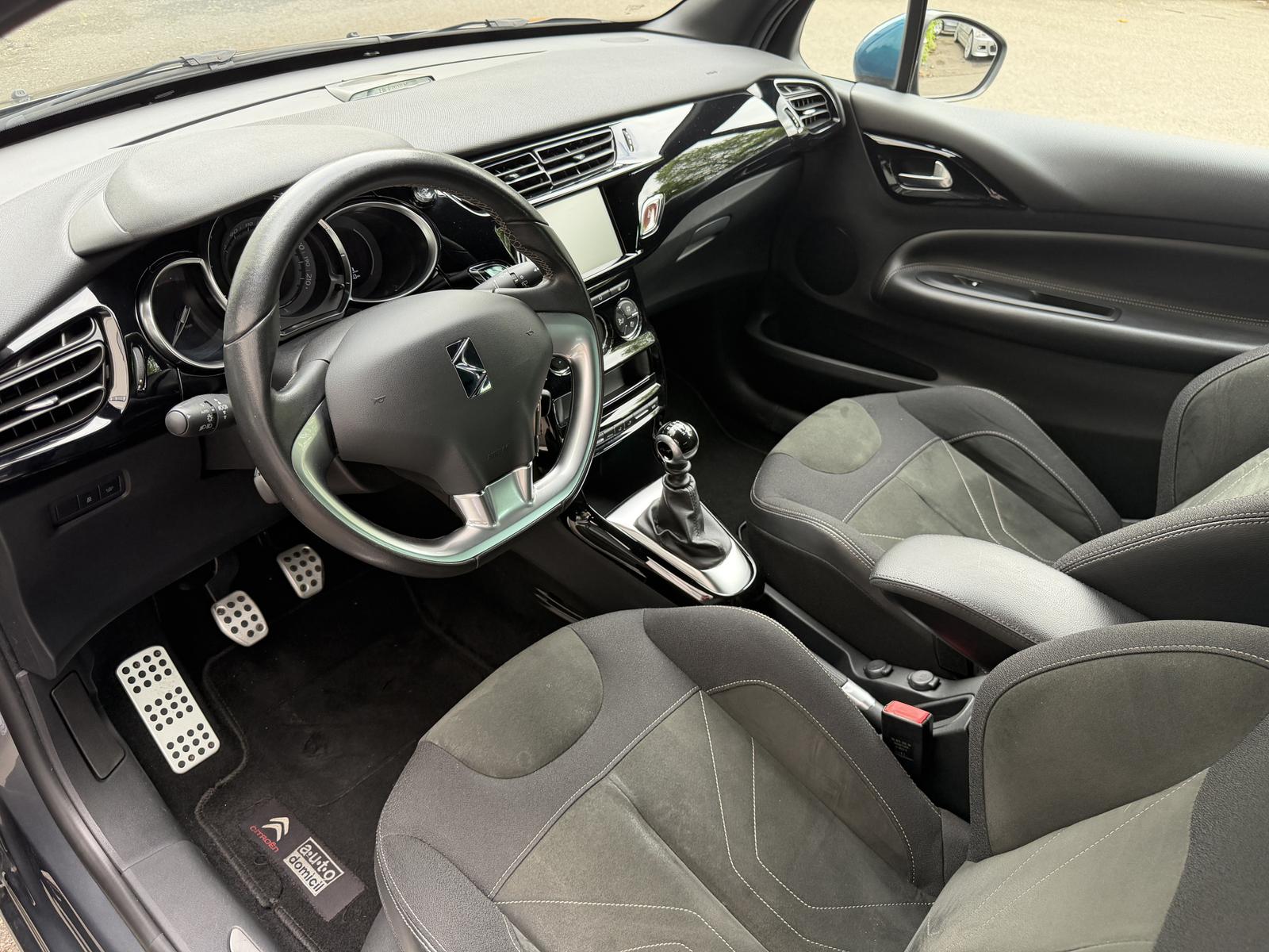 DS Automobiles 3 Sport Chic THP 165 LED Navi Rü-Kamera Tempomat