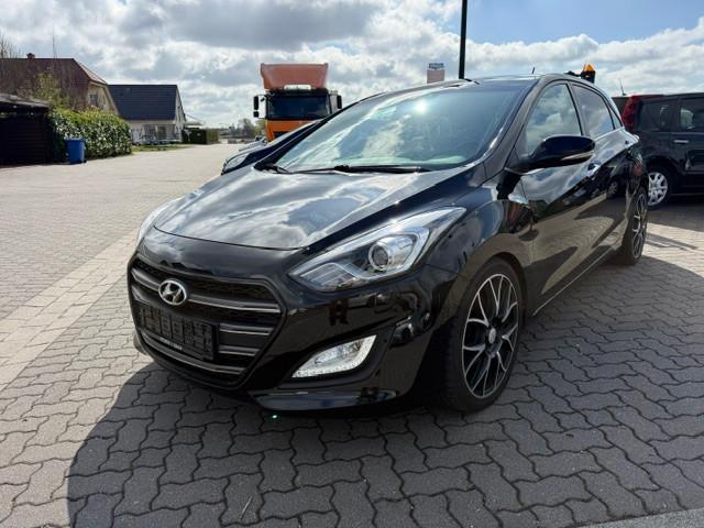 Hyundai i30 blue Premium