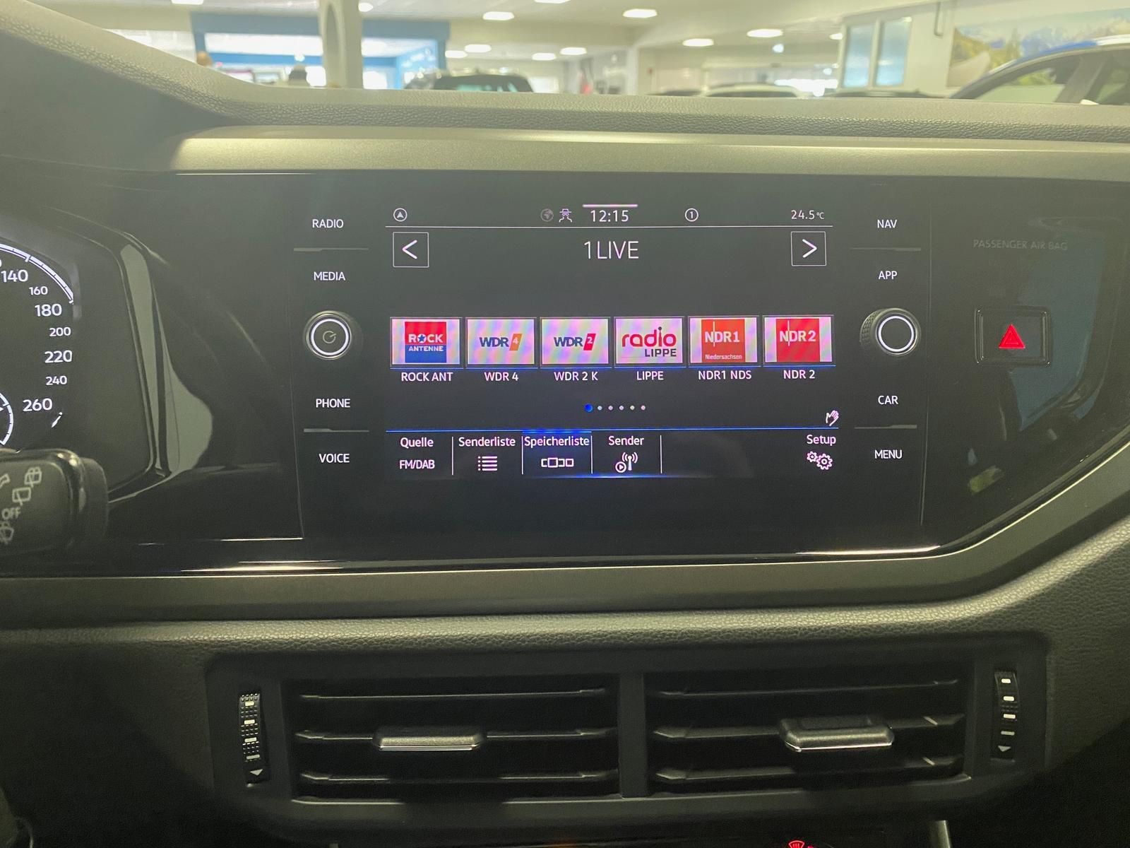 Fahrzeugabbildung Volkswagen Polo 1.0 TSI Comfortline APP+KLIMA+PDC+SITZHEIZ+