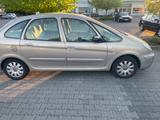 Citroën Xsara Picasso 2.0 16V Exclusive Autom. Exclusive - Citroën Xsara Picasso mit Benzin-Antrieb: Automatik