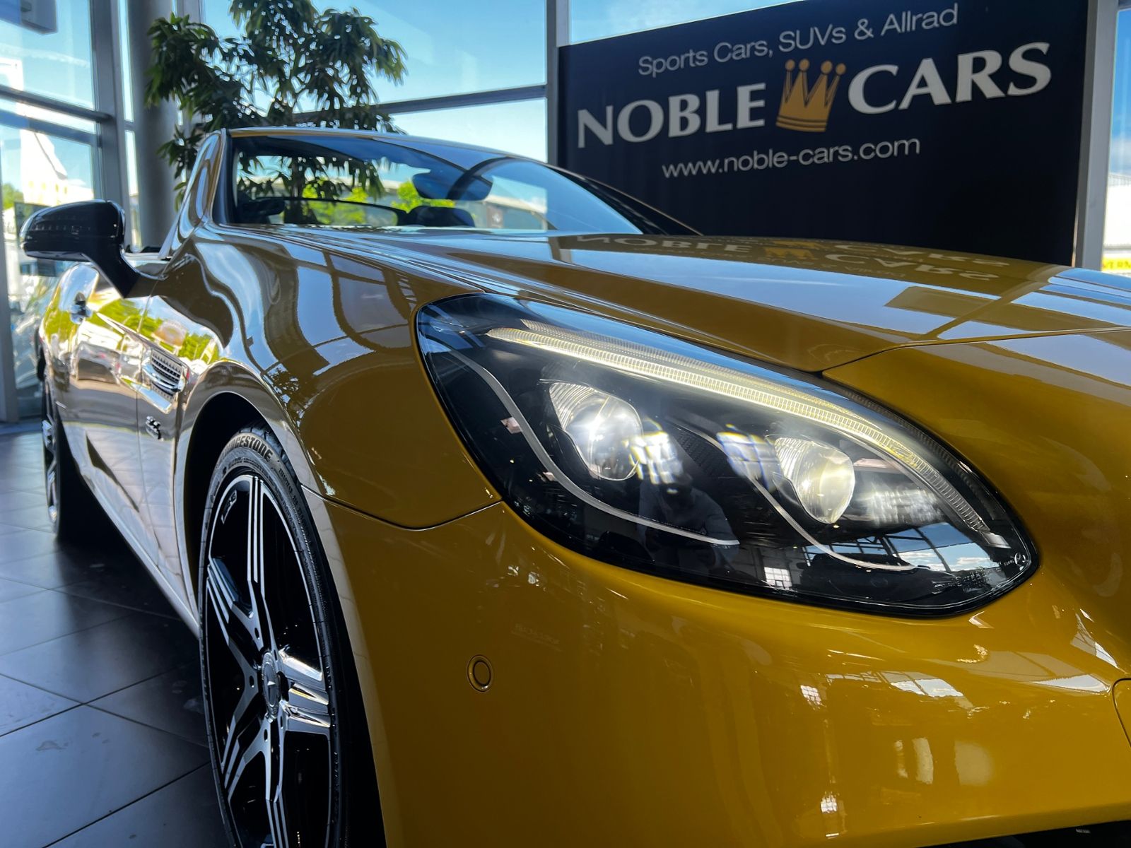Fahrzeugabbildung Mercedes-Benz SLC 300 Final Edition H/K AMG LED NAVI ALU