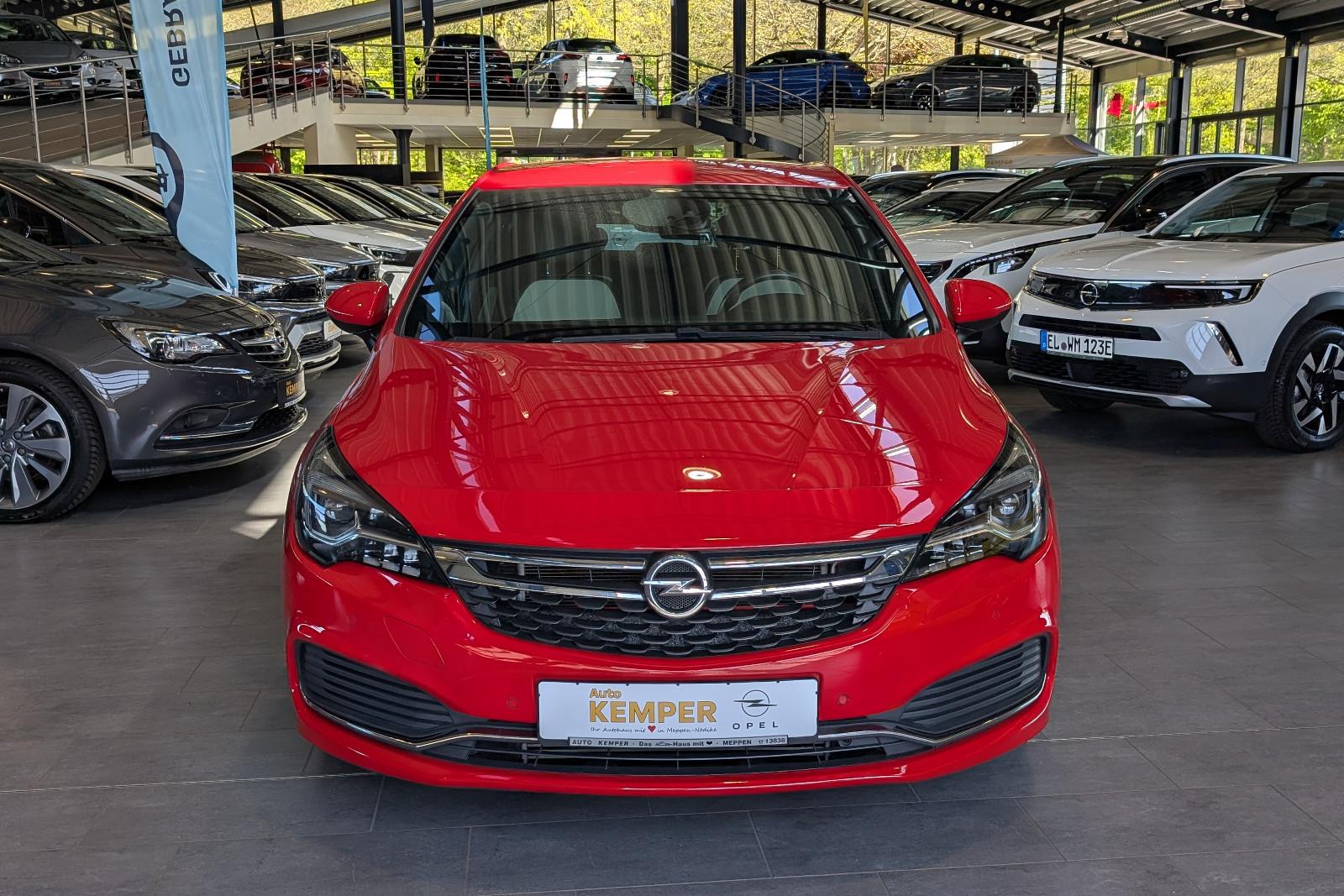 Opel Astra 1.6 Turbo Innovation Autom. *OPC-Line*