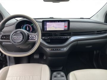 Fiat 500e 3+1 La Prima MJ22 Winter-Paket + 360° Kamer