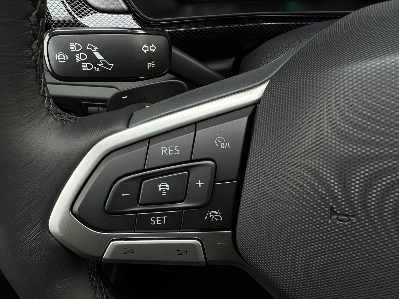 Fahrzeugabbildung Volkswagen T-Cross Life 1.0 TSI DSG *LED, ACC, Klima, Ready