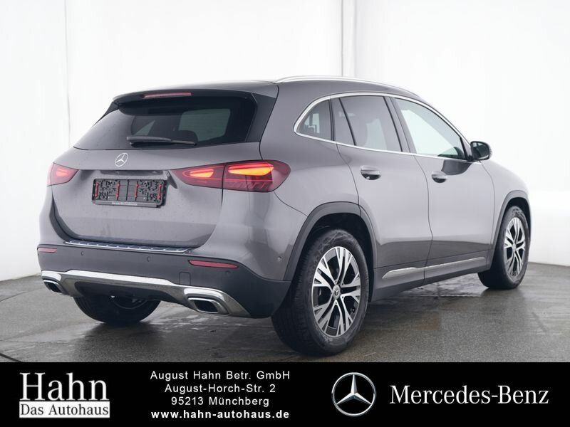 Fahrzeugabbildung Mercedes-Benz GLA 200 PROGRESSIVE/LED/AHK/KAMERA/WINTER/..