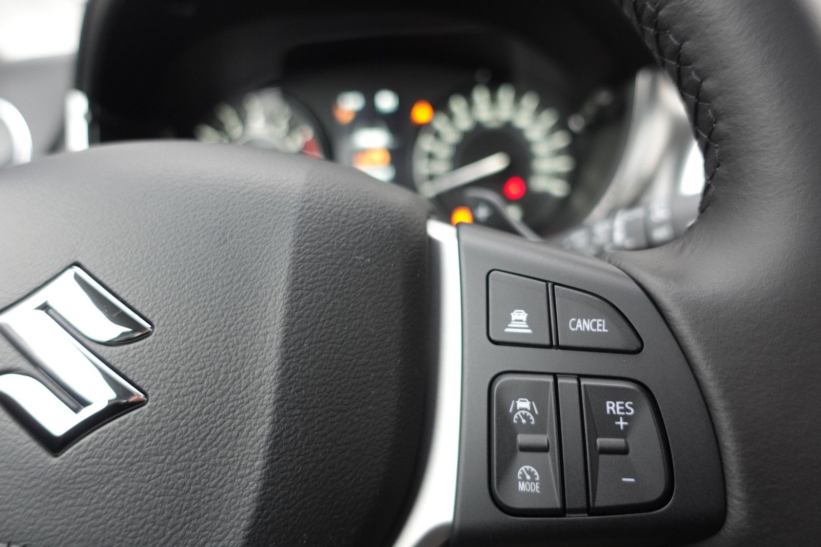 Fahrzeugabbildung Suzuki Vitara 1.4 Automatik Comfort+,NAVI,Schiebedach