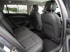 Foto Nummer 4: SKODA Superb