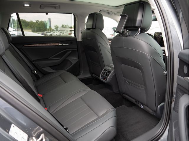 Foto Nummer 4: SKODA Superb