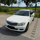 Mercedes-Benz 220 - gebrauchte Mercedes-Benz 220 aus dem Jahr 2010