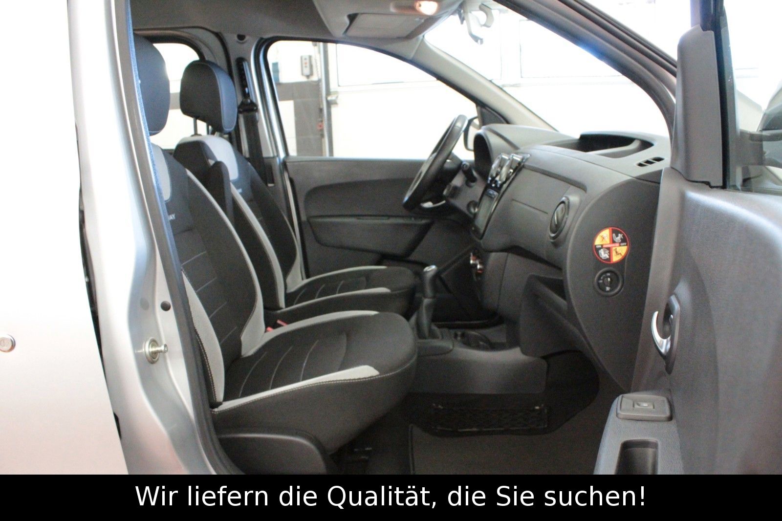 Fahrzeugabbildung Dacia Dokker TCe 115 Stepway *Navi*Klima*
