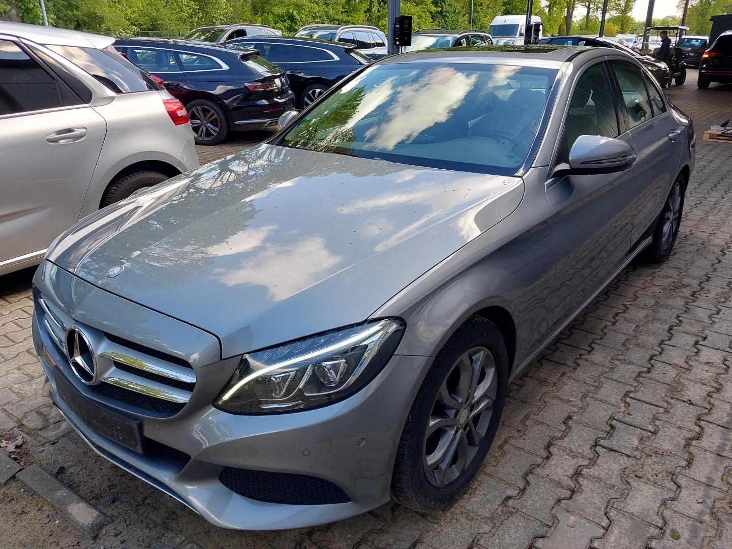 Mercedes-Benz C180 AVANTGARDE*AUTOM.*PDC*NAVI*LEDER*S.DACH