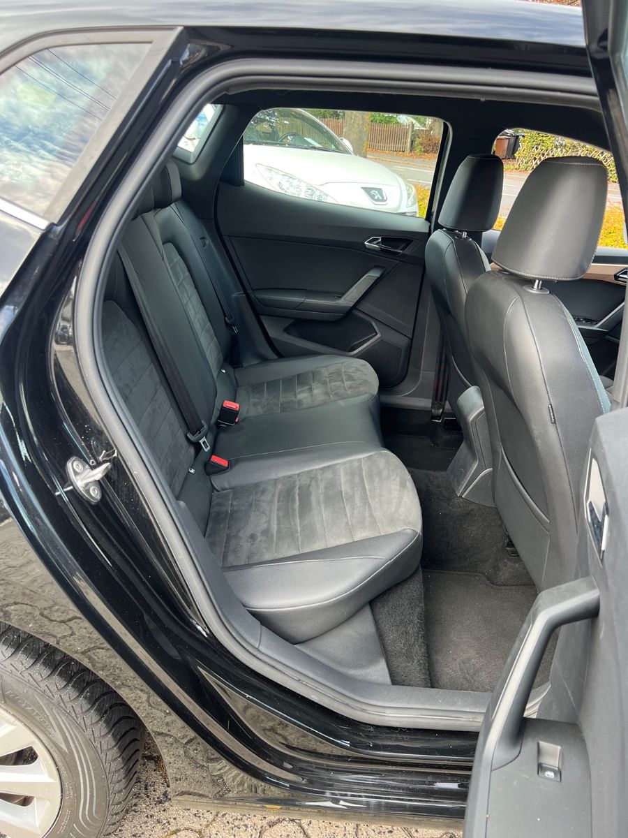 Fahrzeugabbildung SEAT Ibiza Xcellence Sport DSG *KEYLESS*ALCANTARA*LED