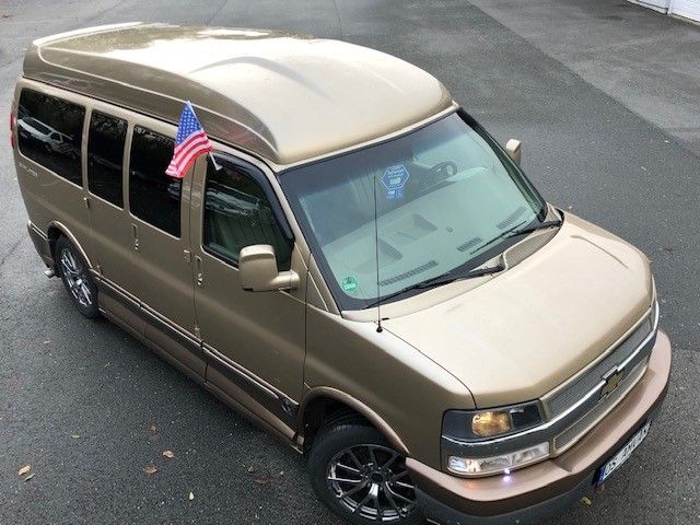 Fahrzeugabbildung Chevrolet Express Chevy Van Explorer Ltd. LPG Stabitrac
